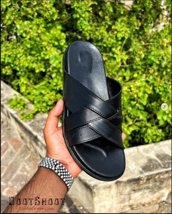 Bootshoot slippers black 368