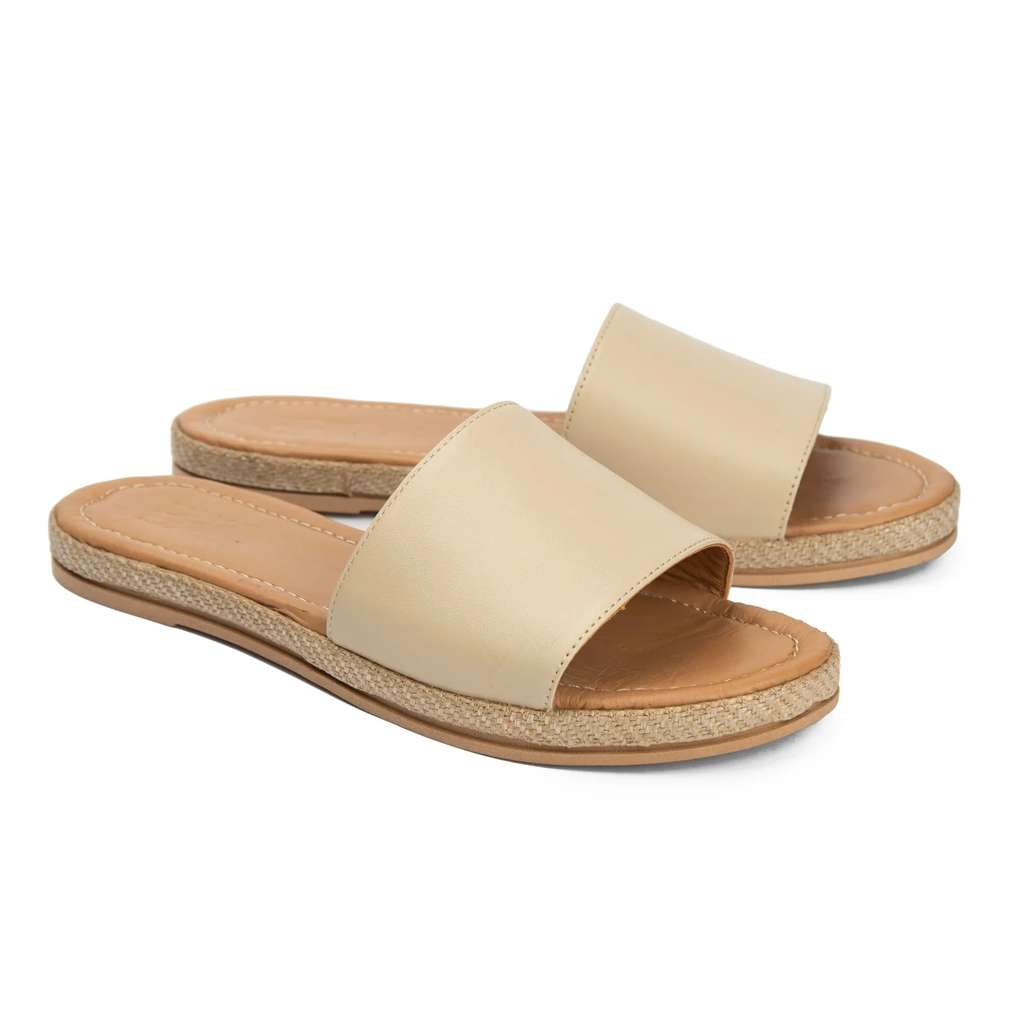 Brio Buckle Beige Natural Leather Slippers