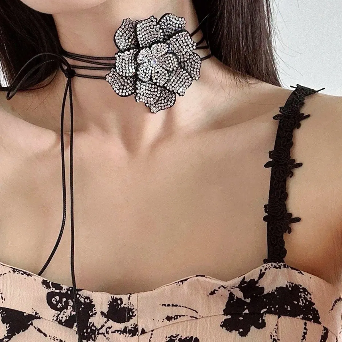 Chic Crystal Flower Wax Cord String Necklace
