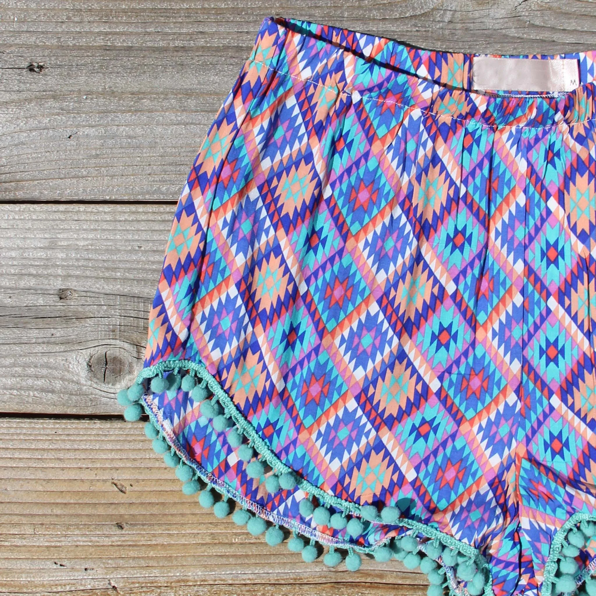 Cloud Break Native Shorts in Sky