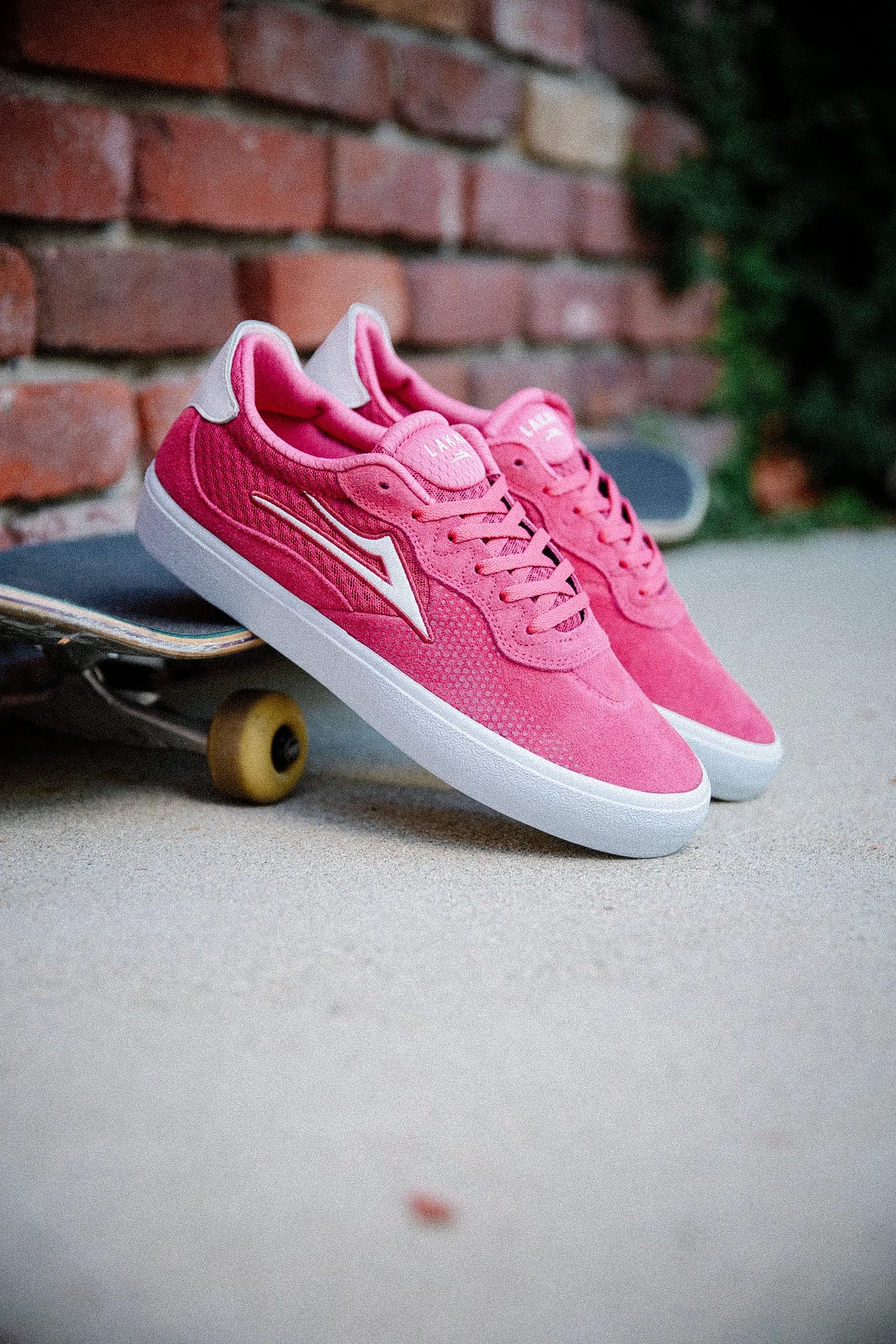 Essex - Rose Suede