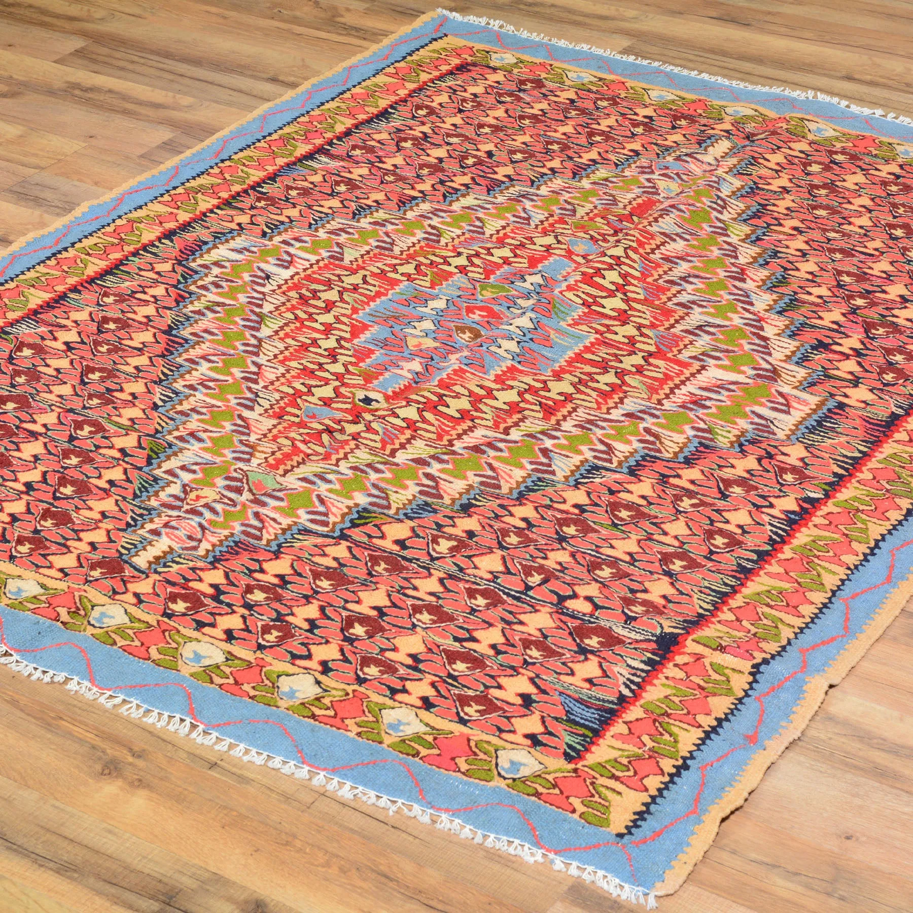 Hand-Woven Persian Sennah Kilim Geometric Design Wool Rug (Size 4.3 X 5.0) Cwral-3132