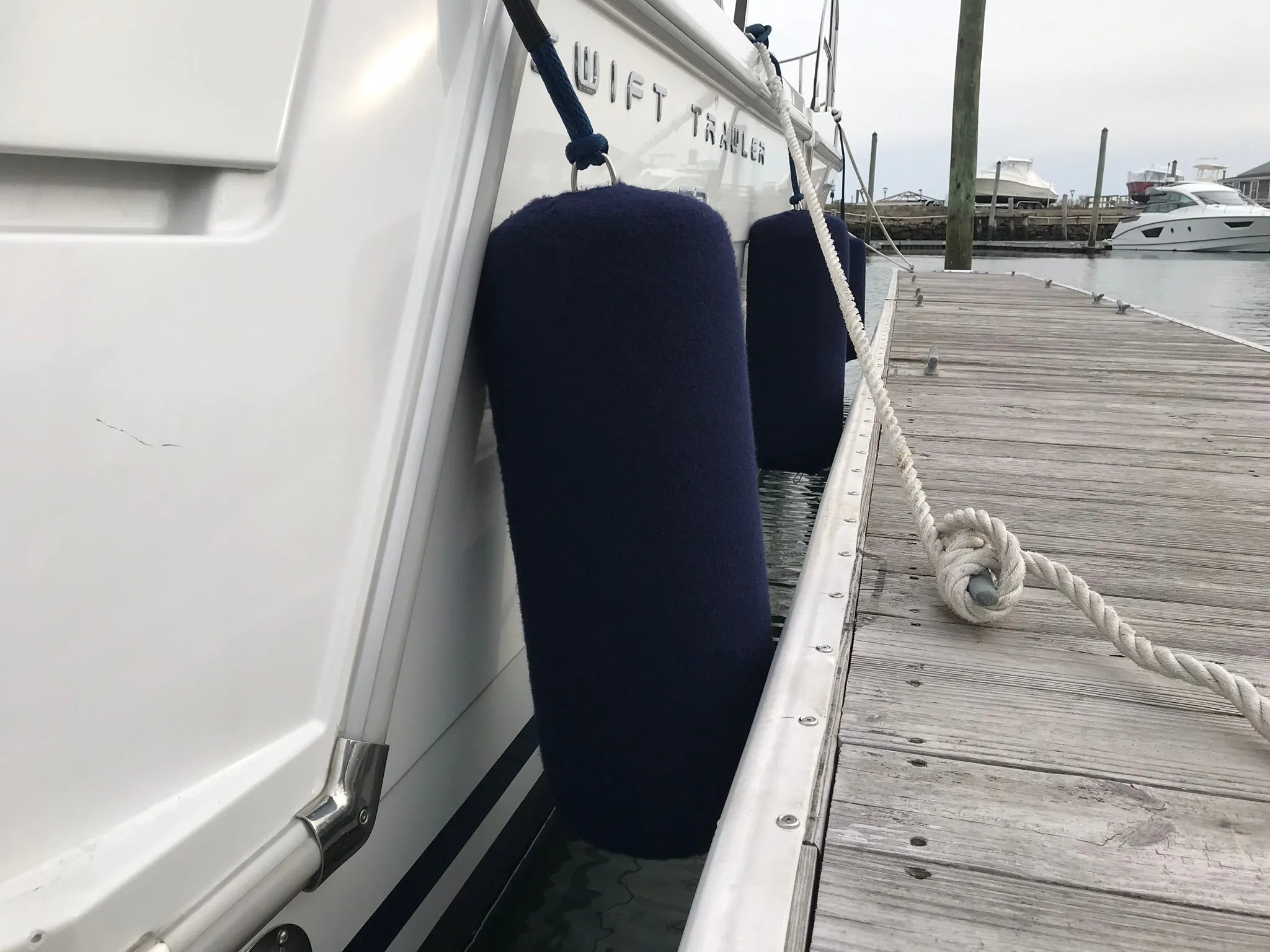 Inflatable Fender Kit  (30' to 45' Boats)
