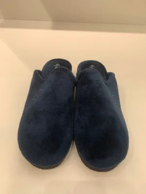 PLUSH NAVY HAVEN