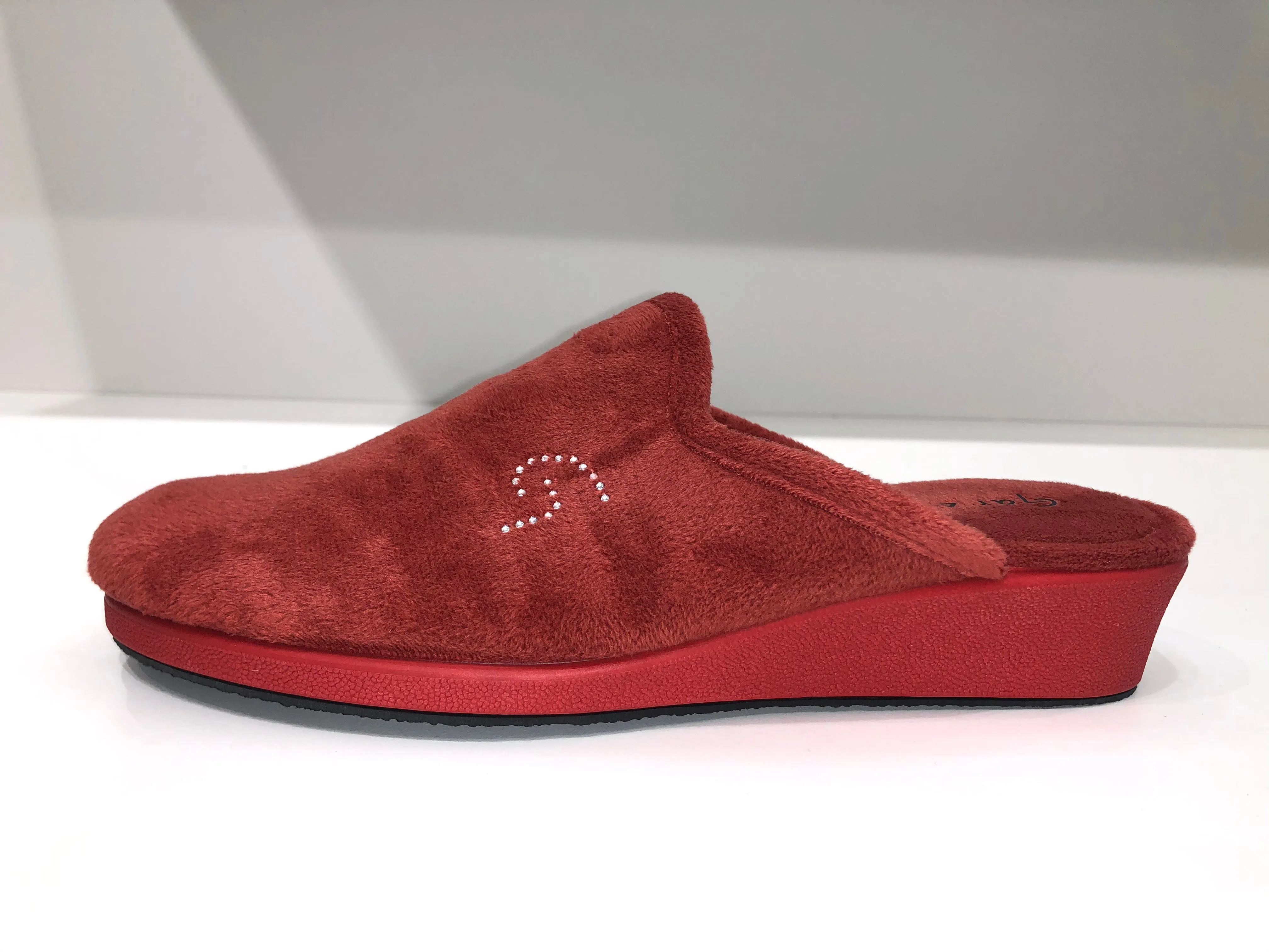 PLUSH RED HAVEN