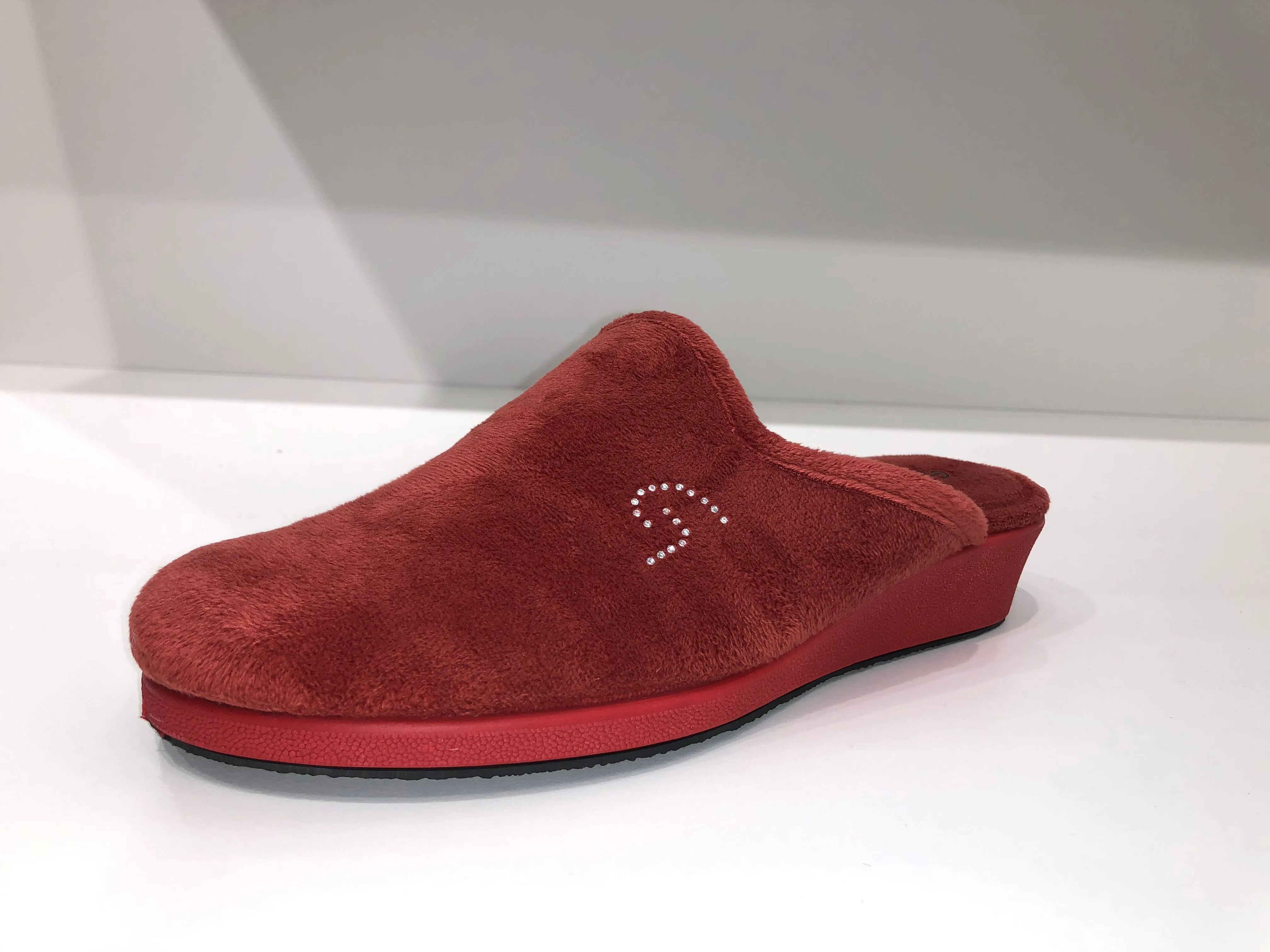 PLUSH RED HAVEN