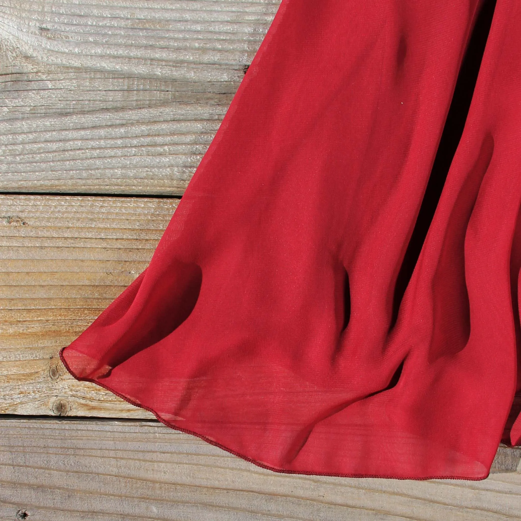 Timber Lace Dress in Burgundy