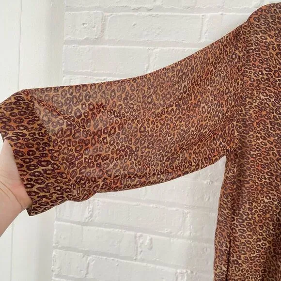 Victoria’s Secret Leopard Print Chiffon Kimono Robe Attached Belt – One Size