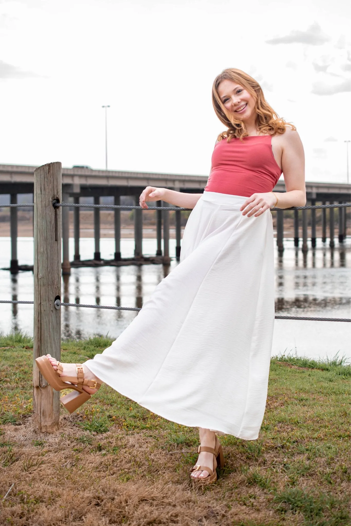 Wide Leg Woven Pant in White