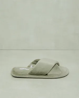 Women Green Crisscross Slipper