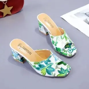 Women's Printed Chunky Heel Slippers