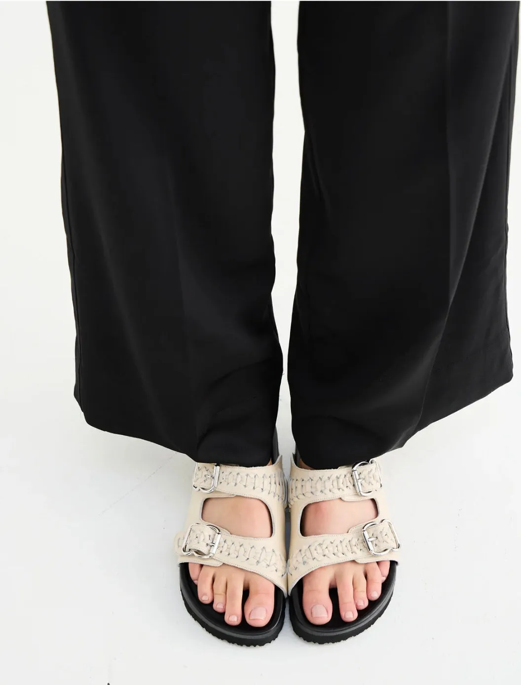 Woven Buckle Slide Cream